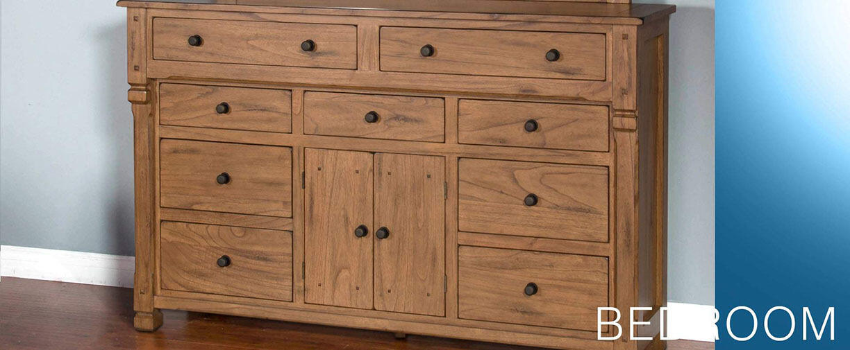 Sedona Eastern King Bed w/ Storage