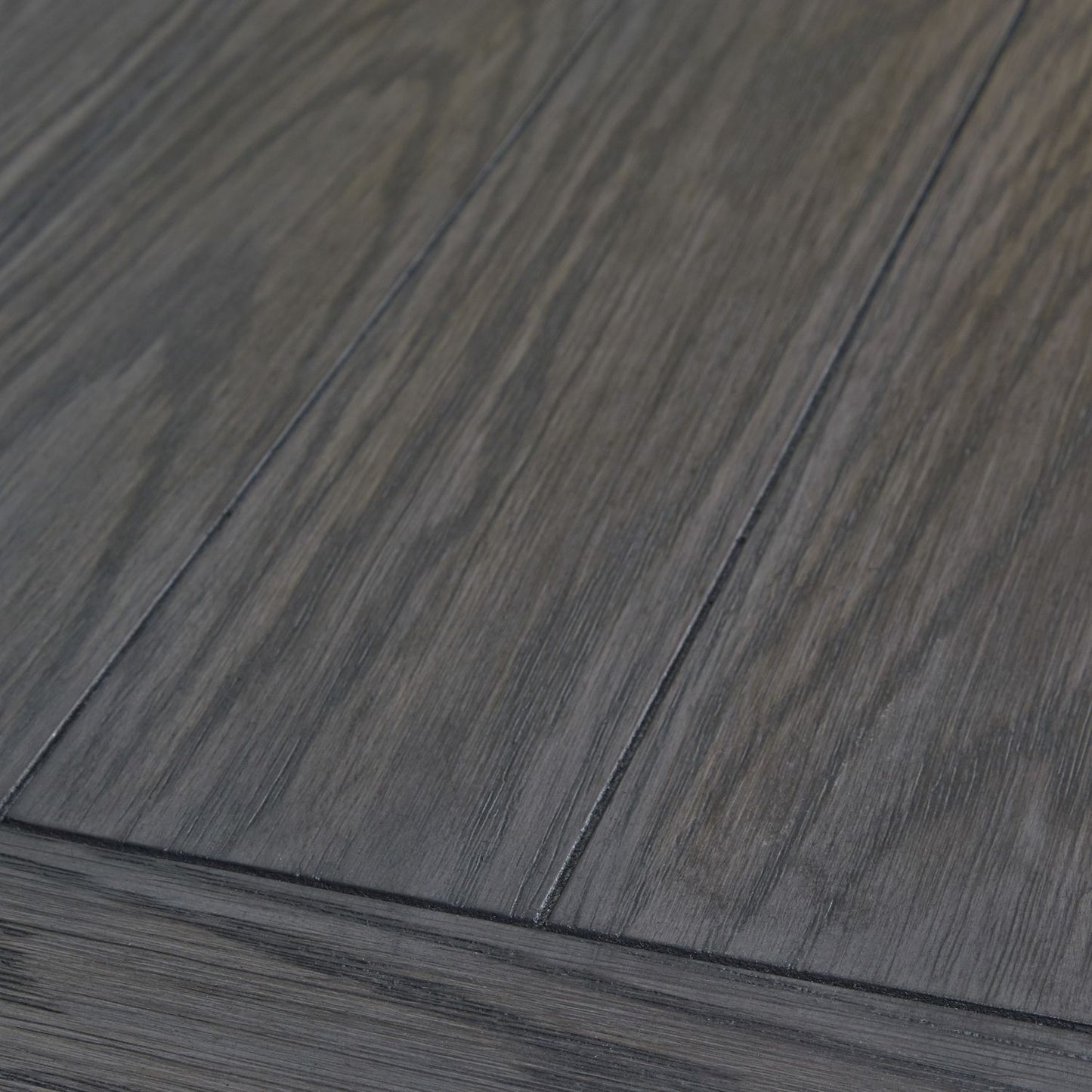 Allyson Park - King California Panel Bed, Dresser & Mirror