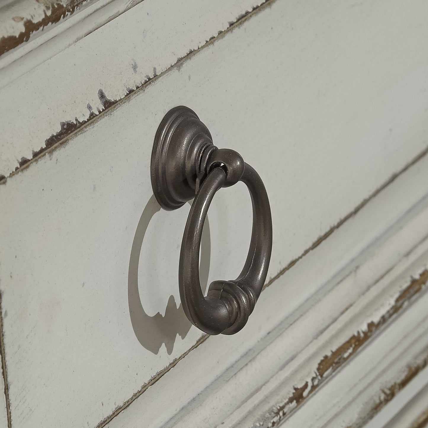 Abbey Park - King California Panel Bed, Dresser & Mirror