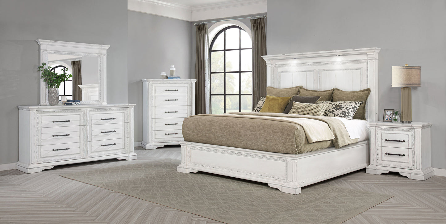 McKinney 5-piece Queen Bedroom Set Vintage White