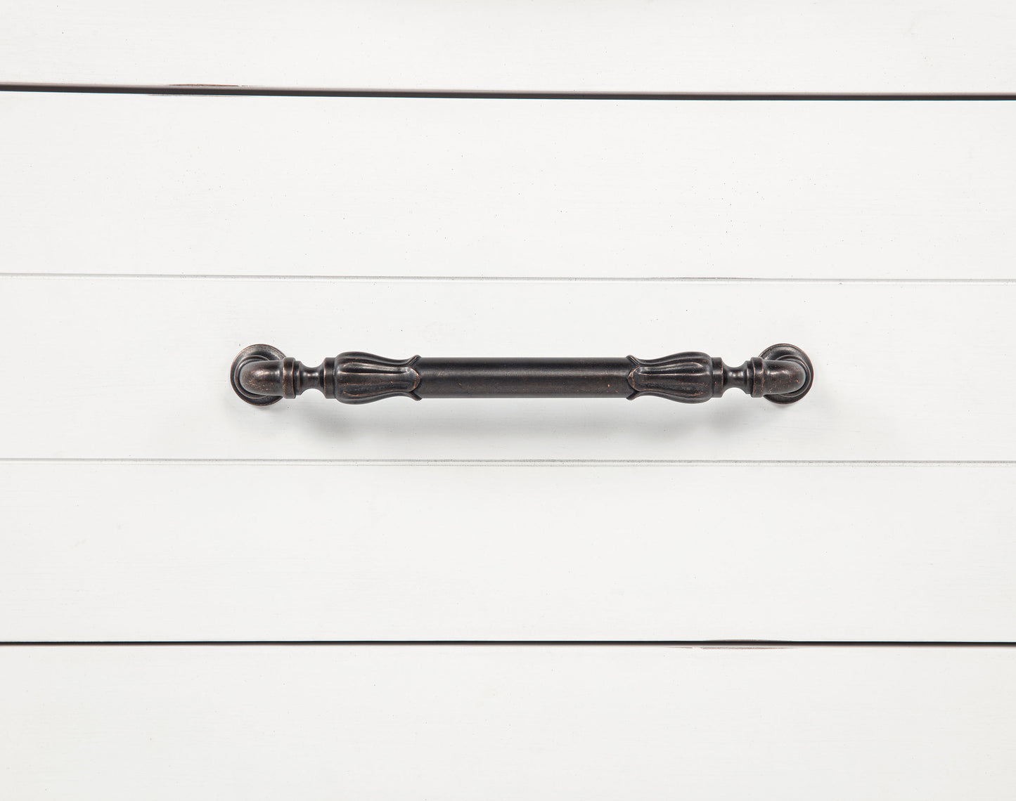 McKinney 5-drawer Bedroom Chest of Drawers Vintage White