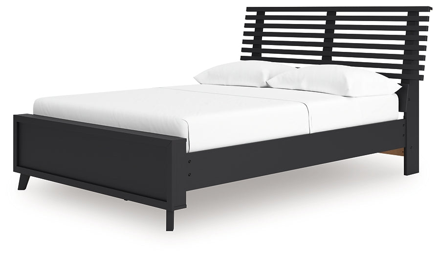 Danziar Full Slat Panel Bed