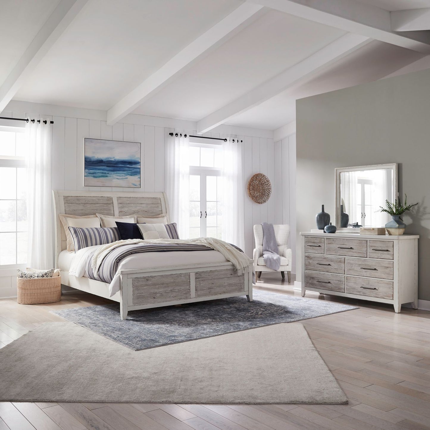 Backroads - King California Sleigh Bed, Dresser & Mirror