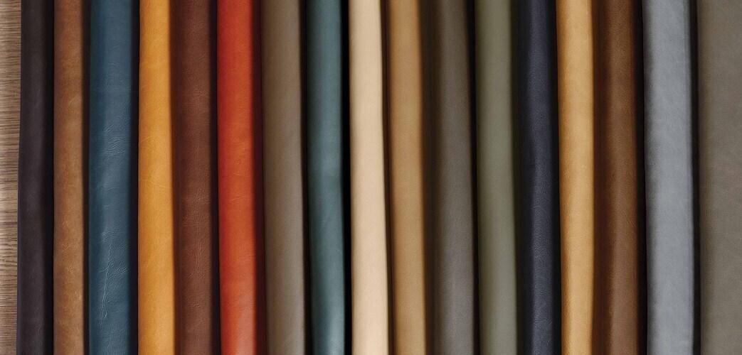 Sanford Leather Loveseat