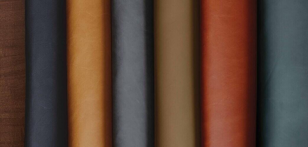 Sanford Leather Loveseat