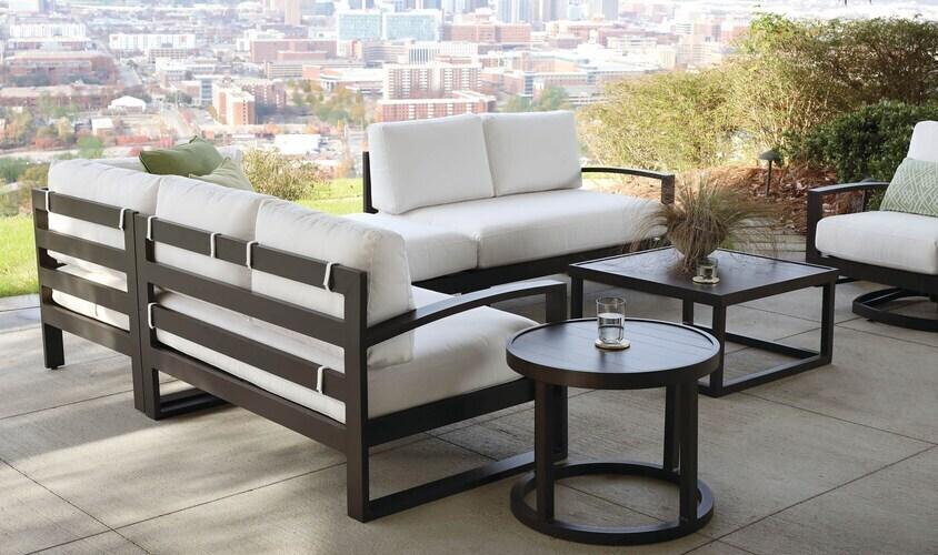 Bonavista Round Metal Slat End Table