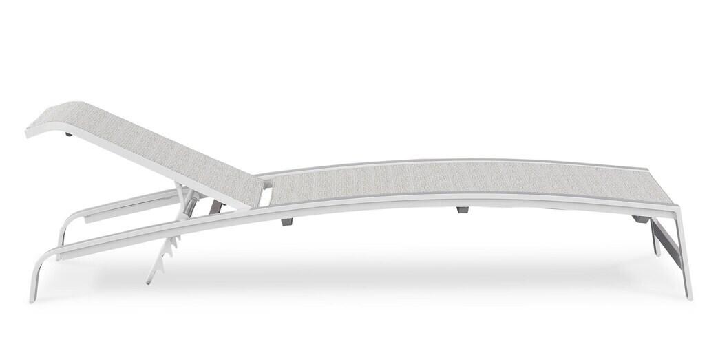 Walker Chaise Lounge