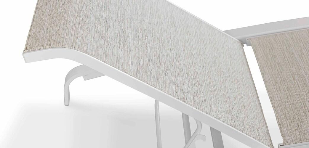 Walker Chaise Lounge