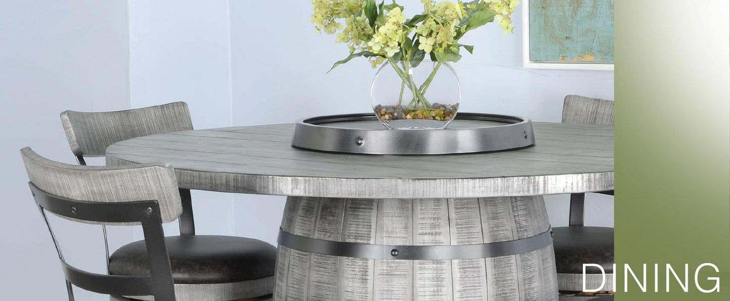 24"H Stool w/ Swivel