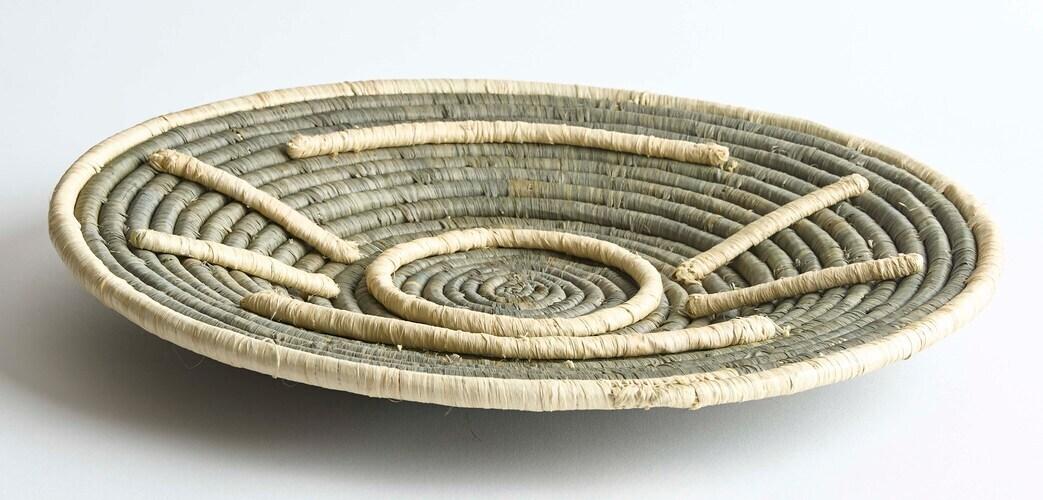 Friendship 16in Wall Plate