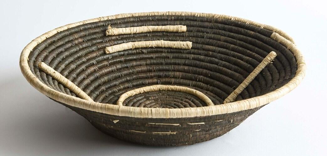 Peace 16in Wall Basket