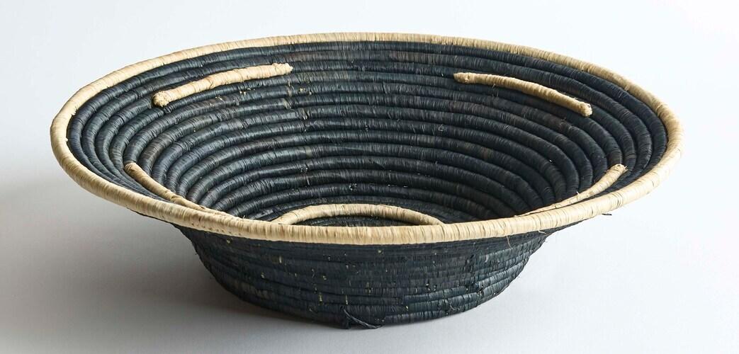 Village 16in Wall Basket