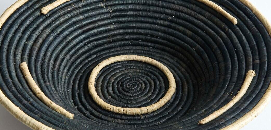 Village 16in Wall Basket