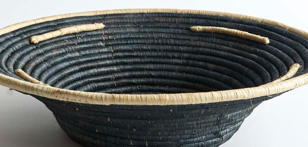 Village 16in Wall Basket