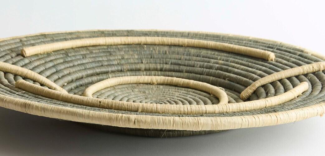 Balance 21in Wall Plate