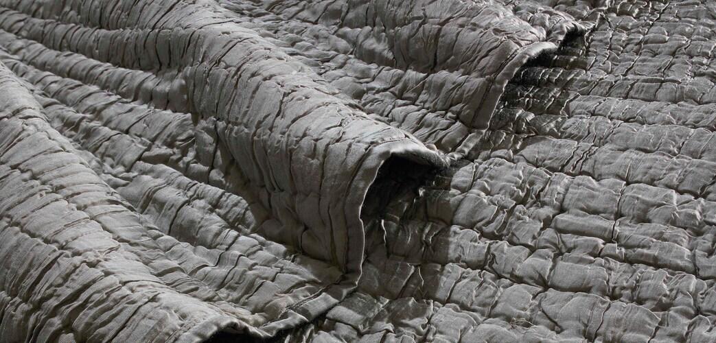 Hadon Super King Quilt Grey