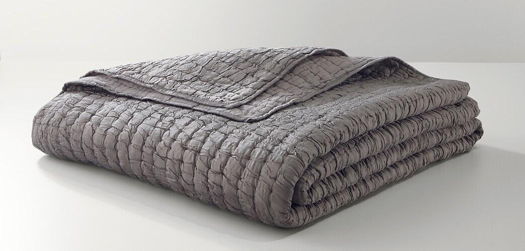 Hadon Super King Quilt Grey