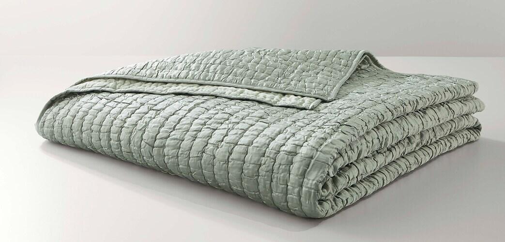 Hadon Super King Quilt Seaglas